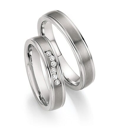 Titanium Swing